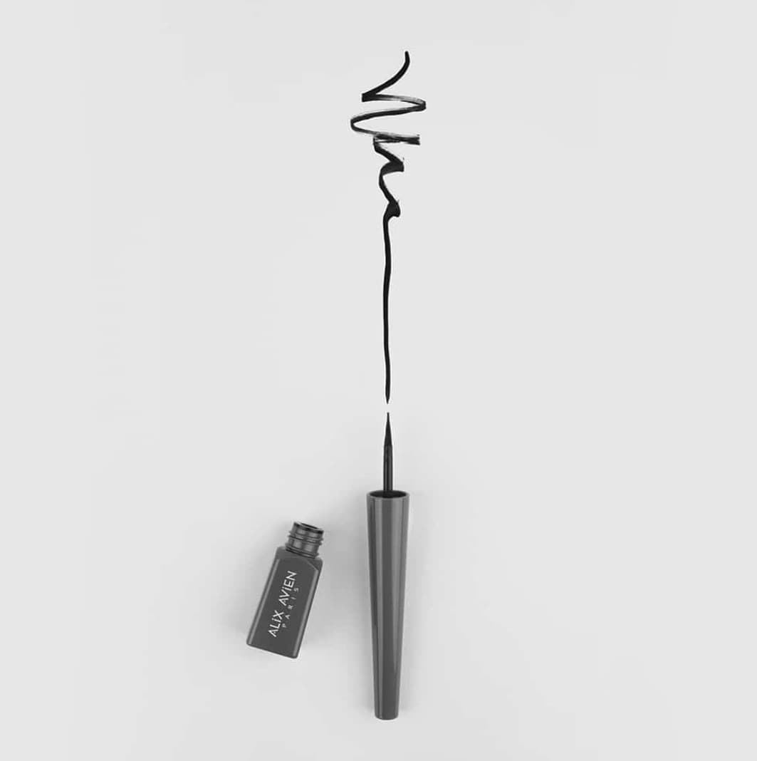 Black matte dipliner